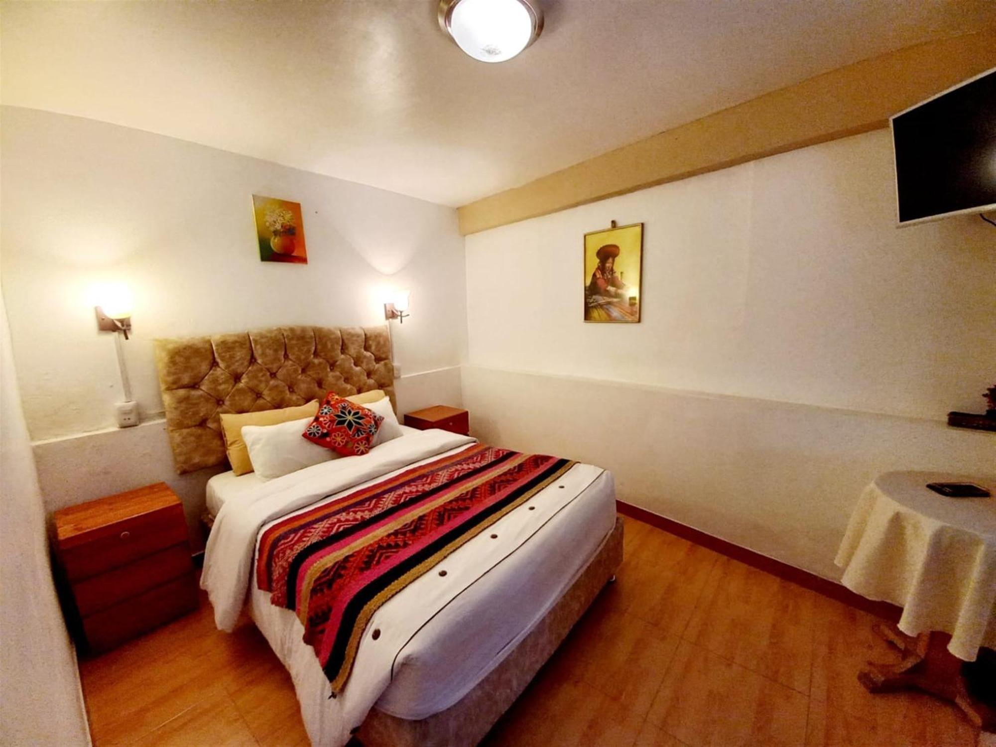 Hotel Humantay Lodge Ollantaytambo Exterior photo